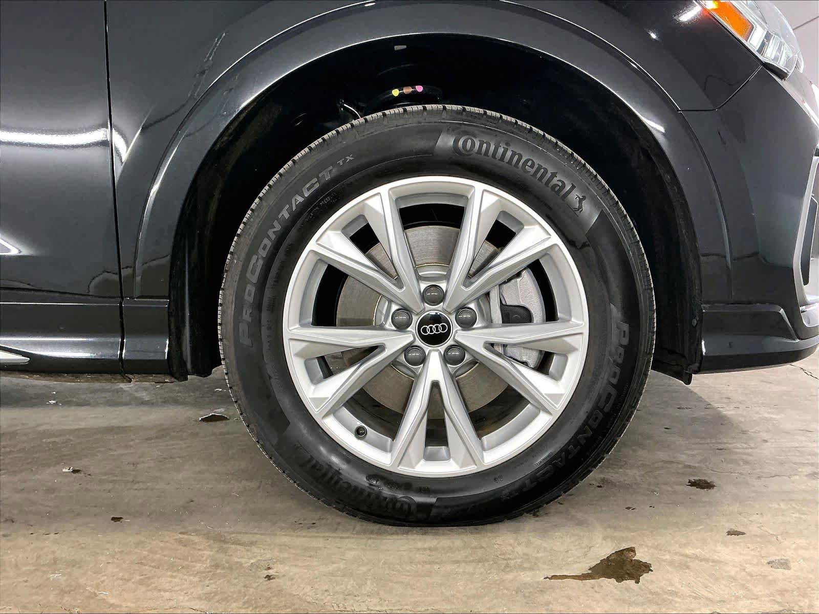 Certified 2025 Audi Q3 2.0T Premium w/ Convenience Package image 11