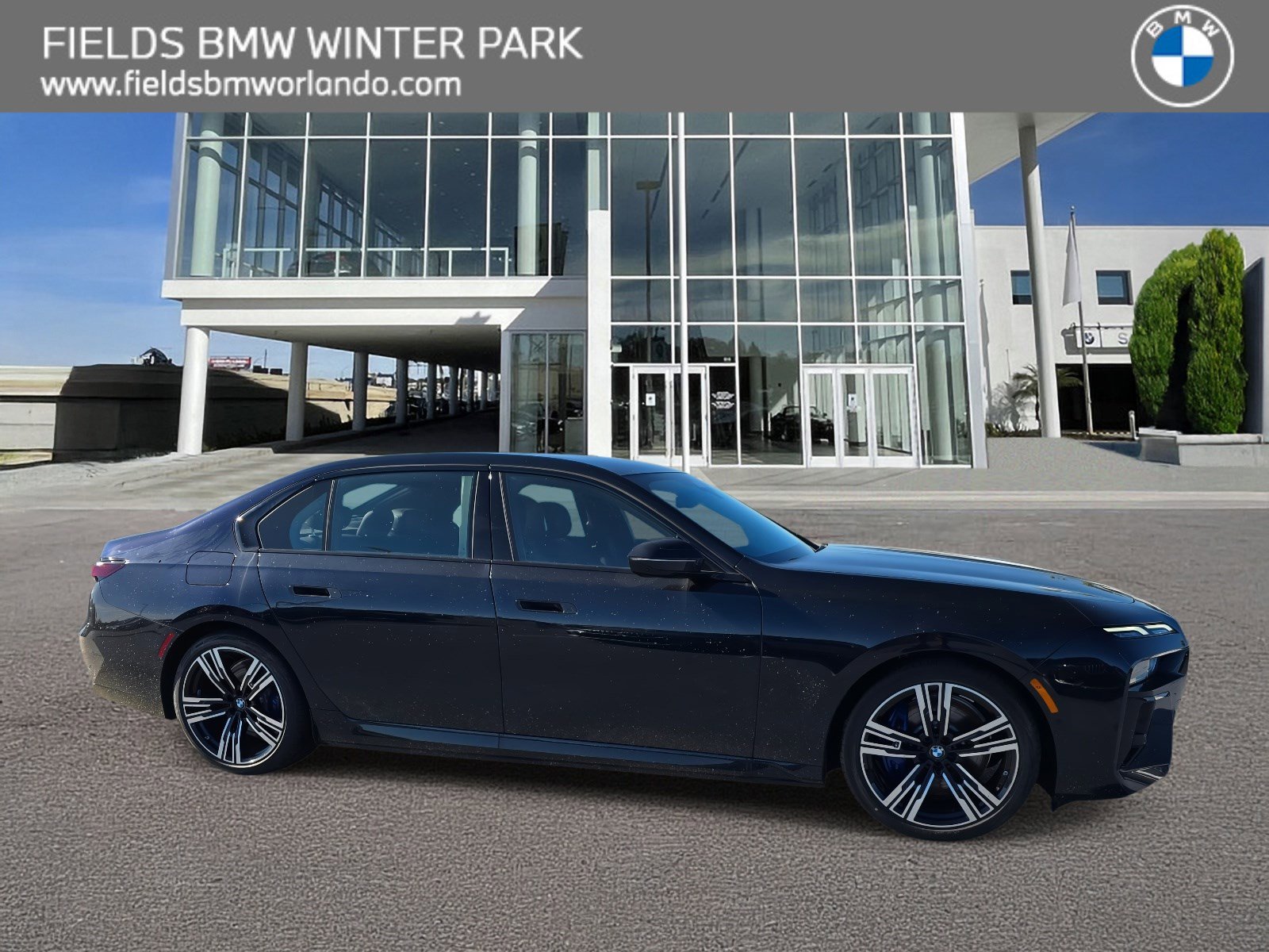 New 2025 BMW 750e xDrive w/ Premium Package image 1