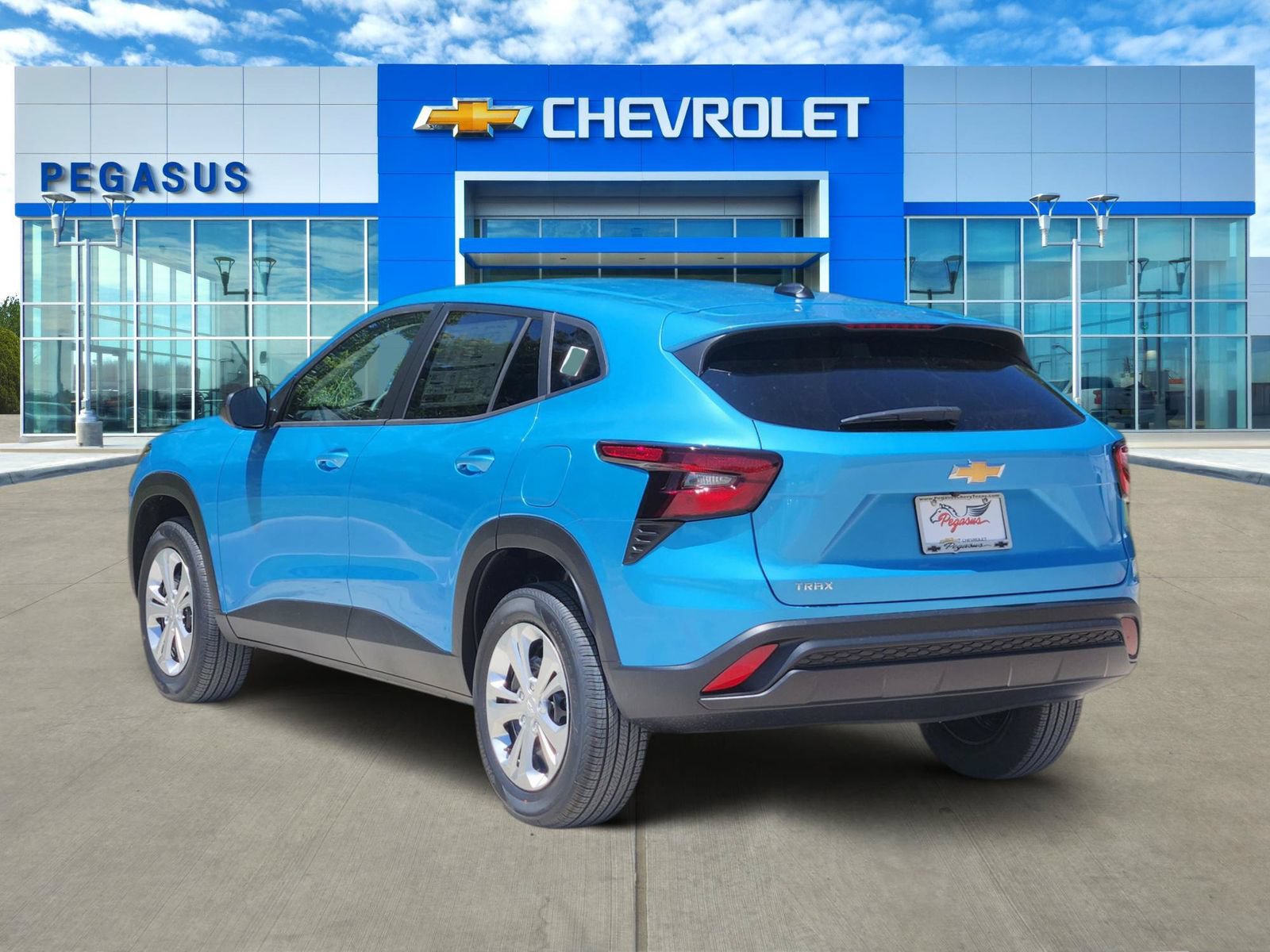 New 2026 Chevrolet Trax LS FWD image 4