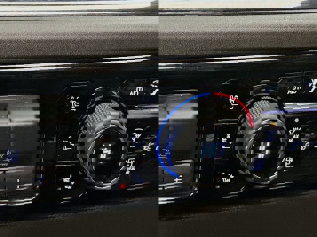 Used 2024 Chevrolet Silverado 2500 ZR2 image 24