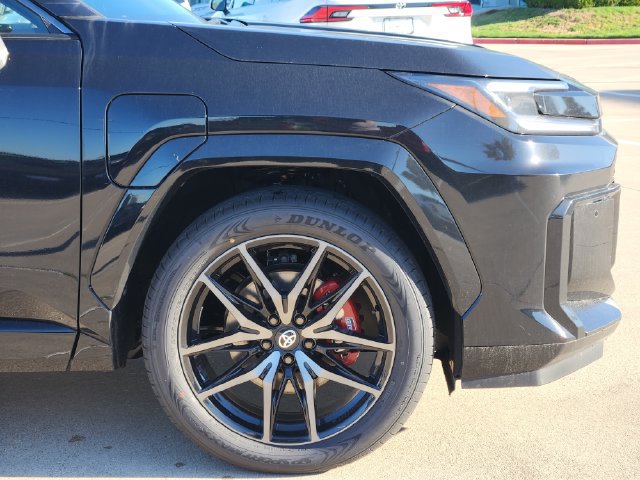 New 2026 Toyota RAV4 AWD Plug-in Hybrid image 6