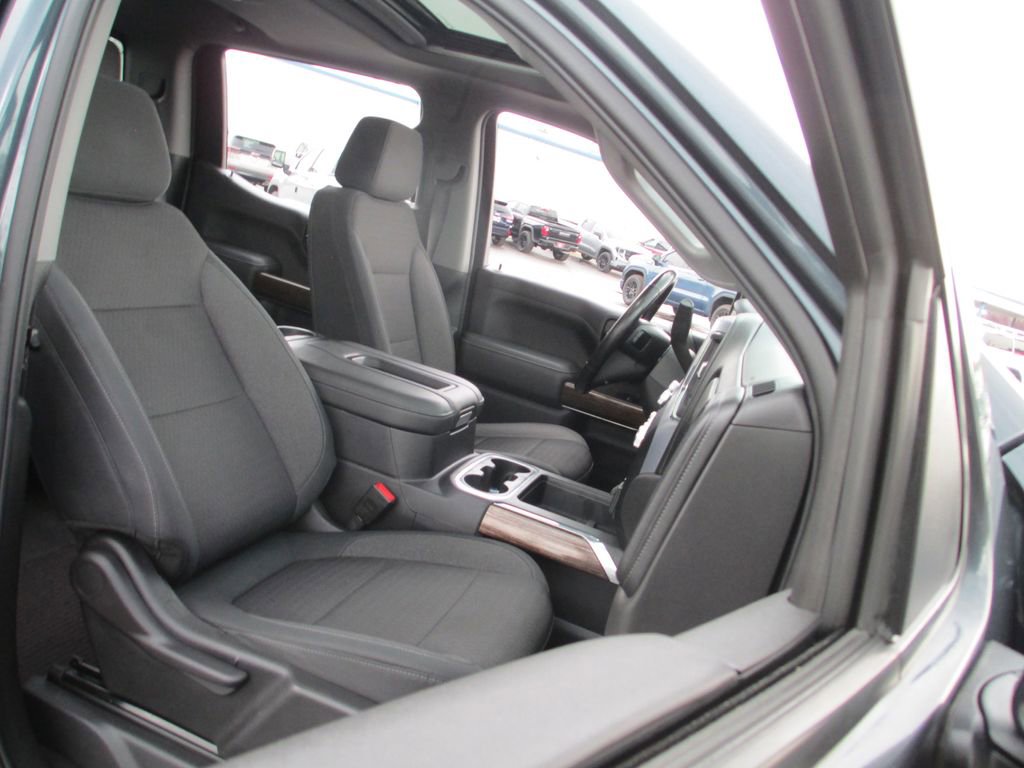 Used 2020 GMC Sierra 1500 Elevation w/ Elevation Value Package image 25