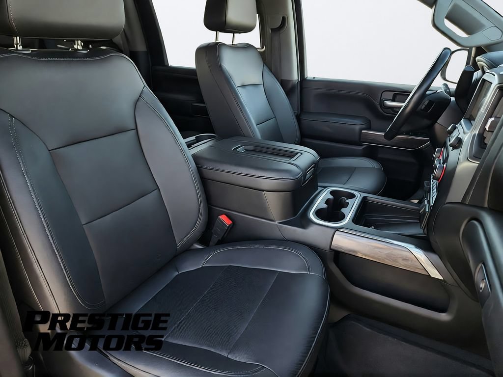 Used 2021 Chevrolet Silverado 3500 LTZ w/ LTZ Premium Package AWD/4WD image 33