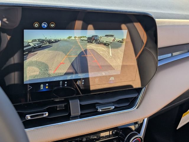 New 2026 Chevrolet Equinox ACTIV w/ Convenience Package III FWD image 9
