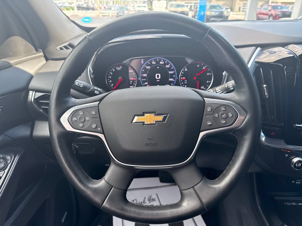 Used 2023 Chevrolet Traverse High Country FWD image 28