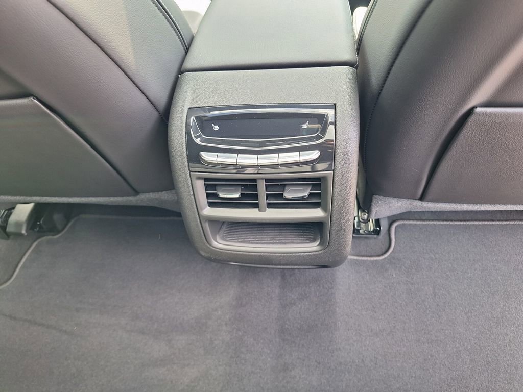 New 2026 Cadillac XT5 Premium Luxury w/ Driver Assist Package FWD image 31