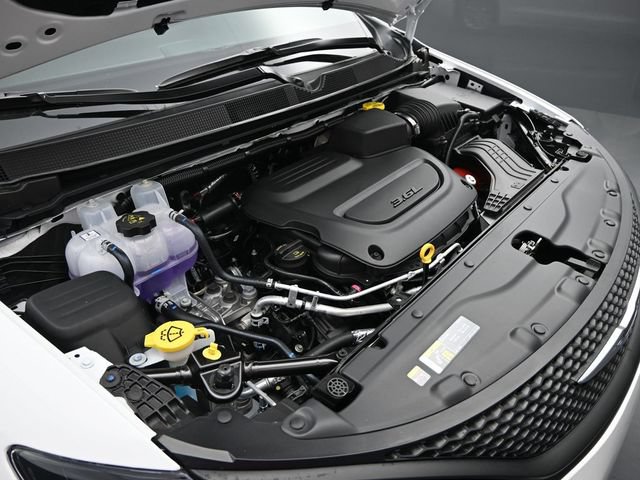 New 2025 Chrysler Voyager LX FWD image 37
