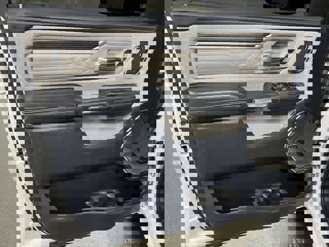 Used 2024 RAM 1500 Limited image 23