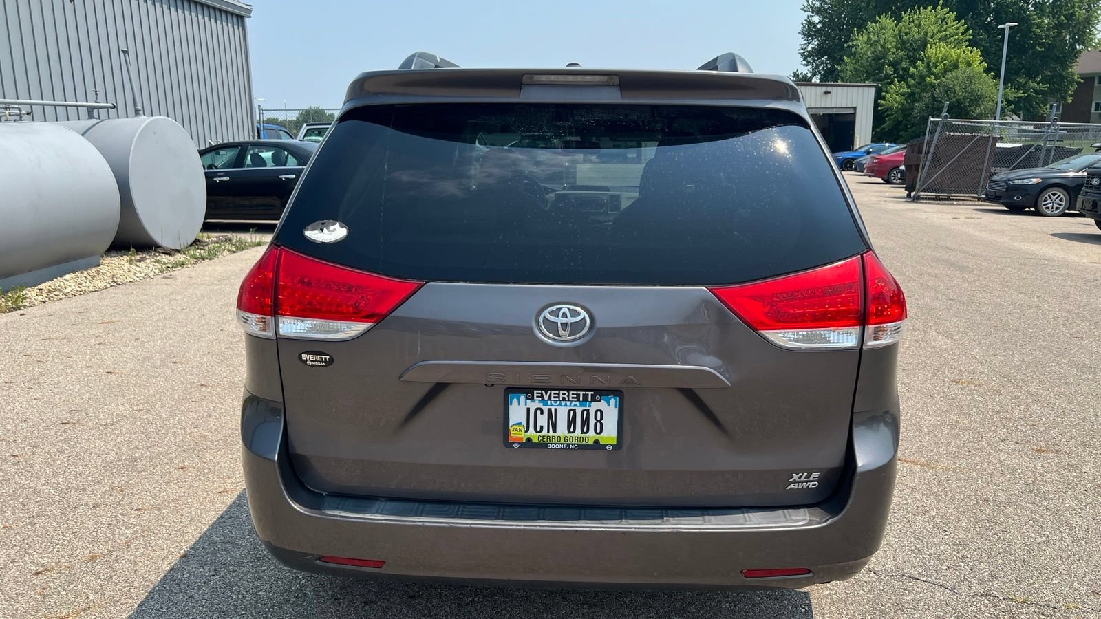 Used 2012 Toyota Sienna XLE AWD/4WD image 6