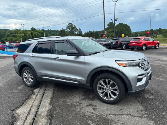 Used 2021 Ford Explorer Limited AWD/4WD image 3