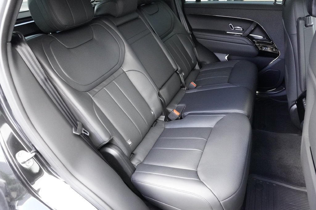 New 2026 Land Rover Range Rover Sport Dynamic SE AWD/4WD image 27