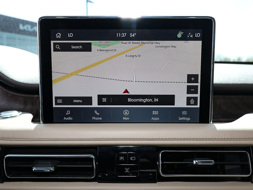 Used 2023 Lincoln Aviator Reserve w/ Equipment Group 201A AWD/4WD image 18