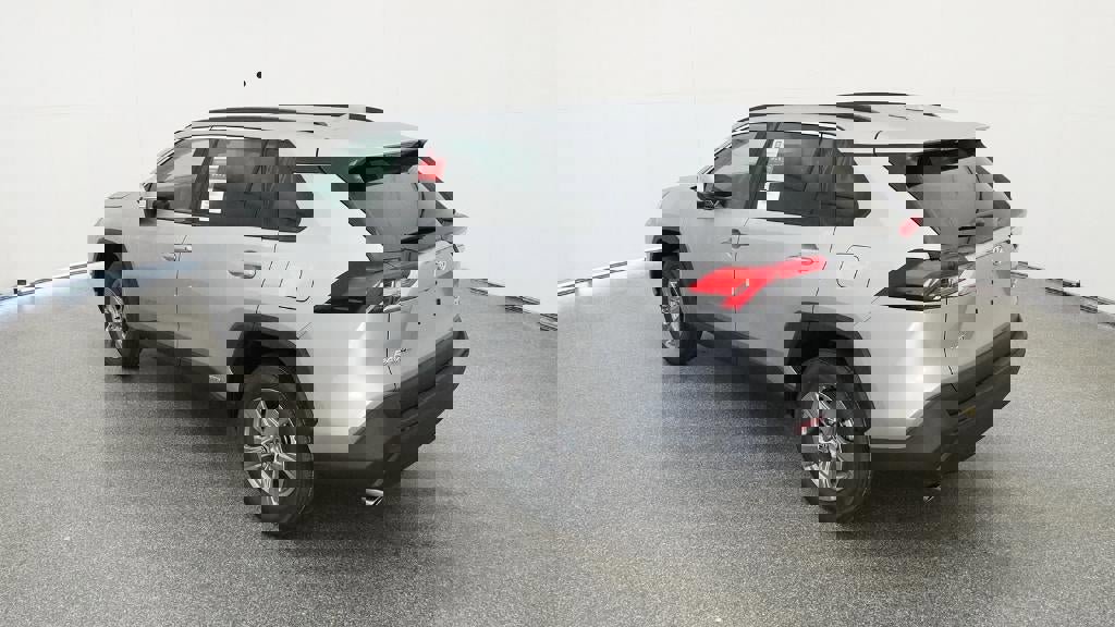 New 2025 Toyota RAV4 XLE image 5