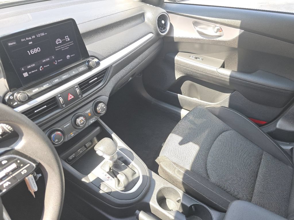 Used 2023 Kia Forte LXS FWD image 25