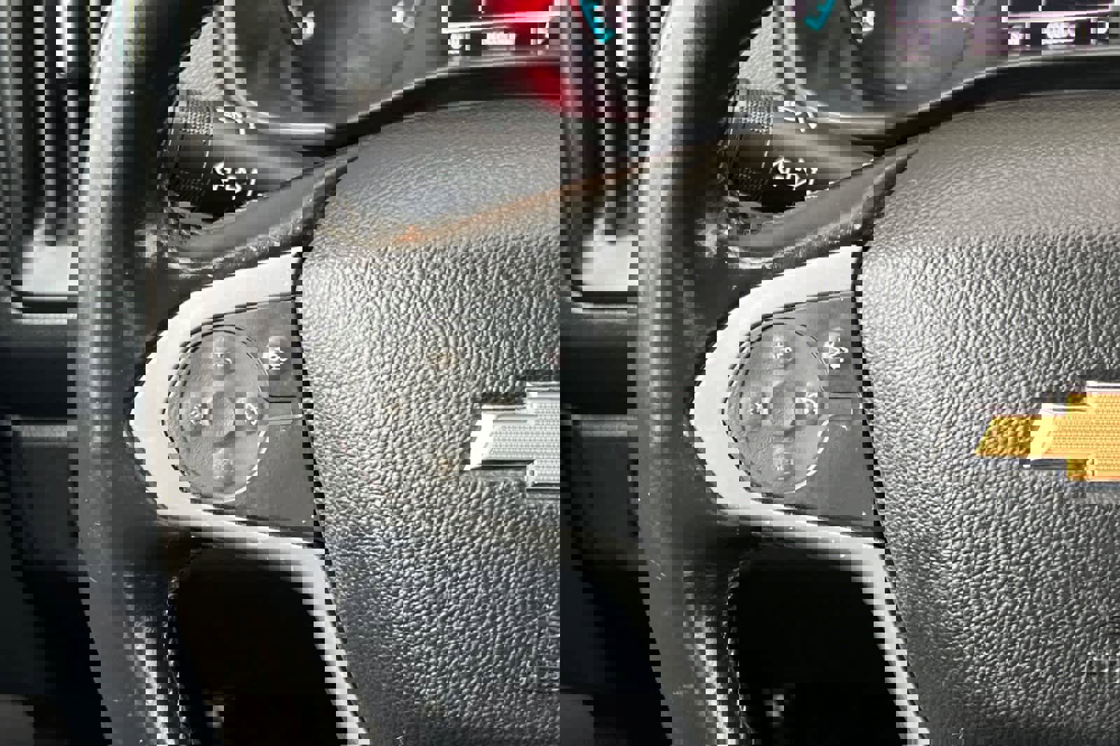 Used 2022 Chevrolet Colorado LT w/ Fleet Safety Package image 23