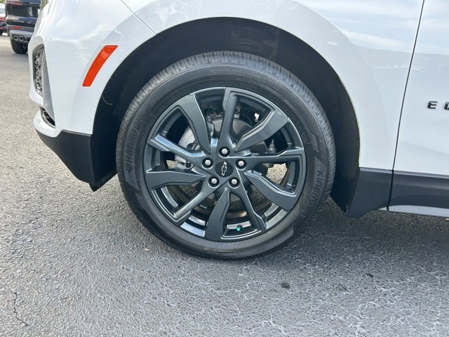 Used 2023 Chevrolet Equinox RS image 9