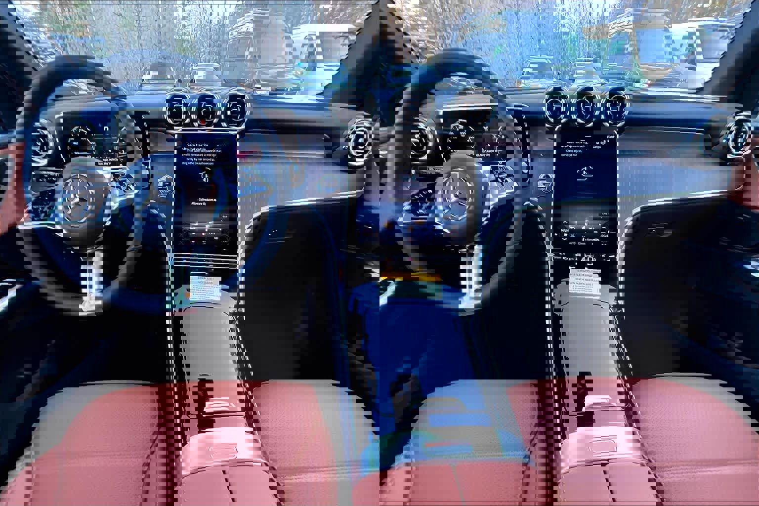 New 2026 Mercedes-Benz GLC 300 GLC 300 image 8