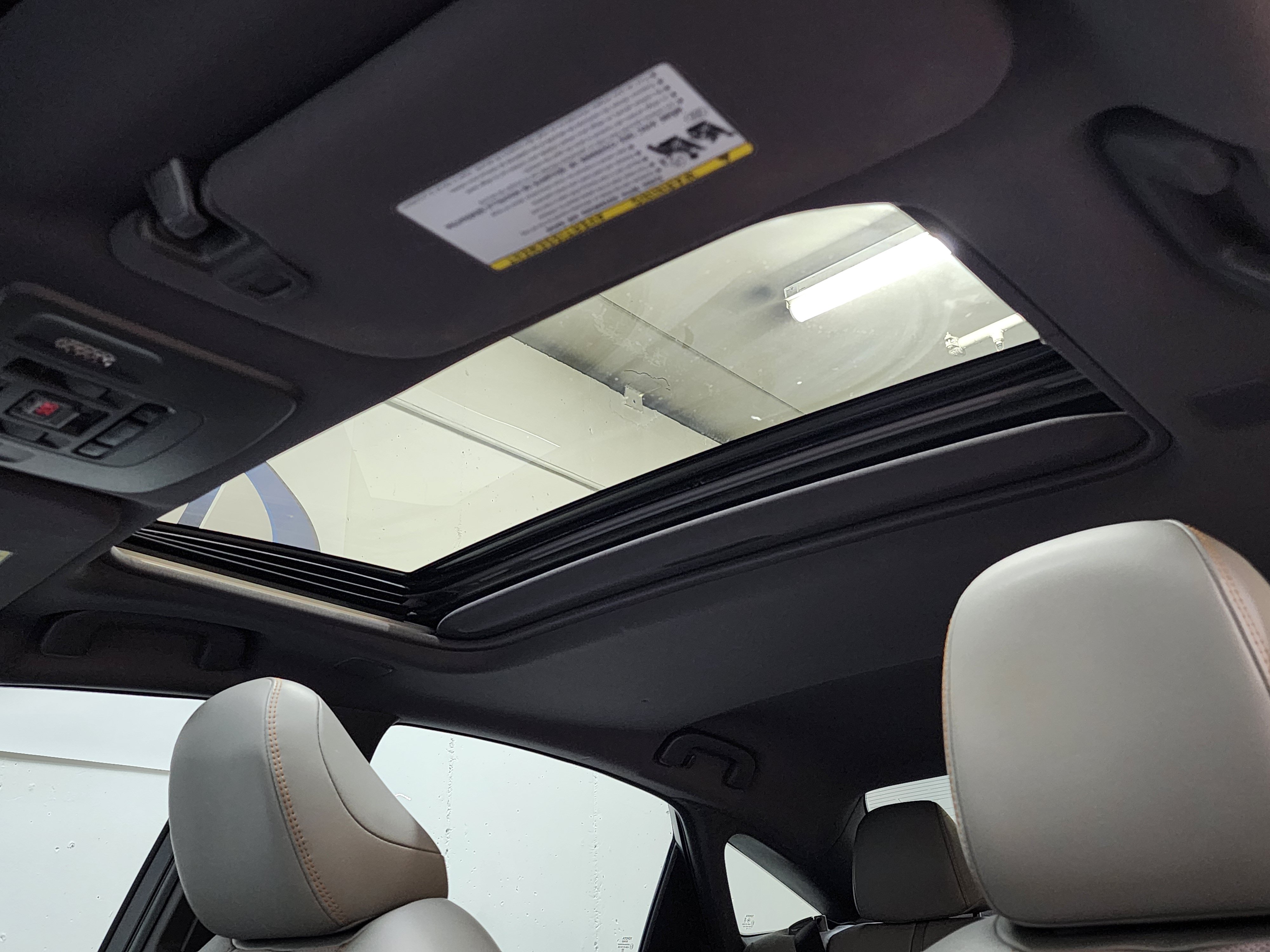 Used 2019 Toyota Avalon XSE w/ All Weather Liner Package FWD image 25