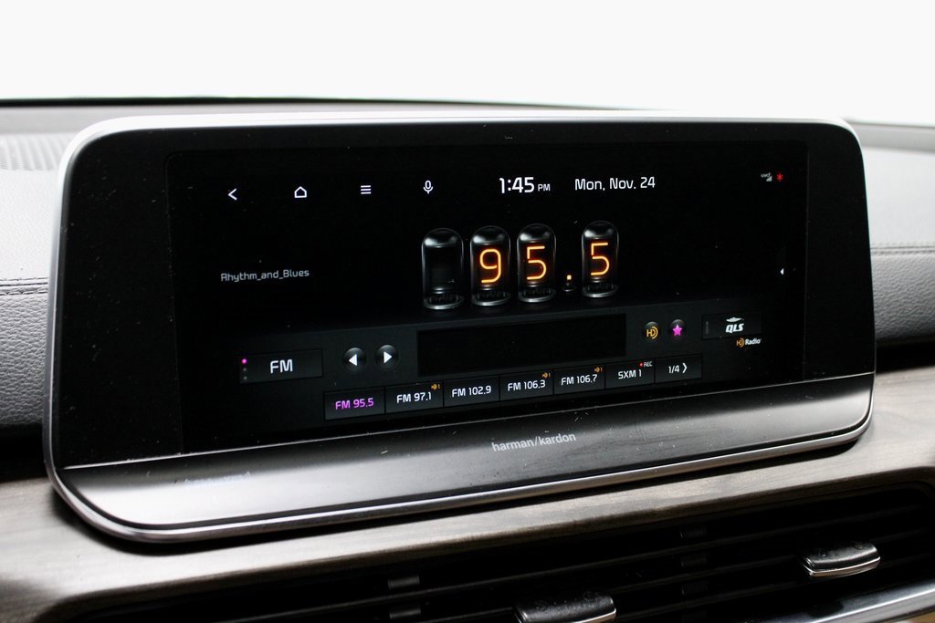 Used 2022 Kia Telluride SX w/ Towing Package image 2