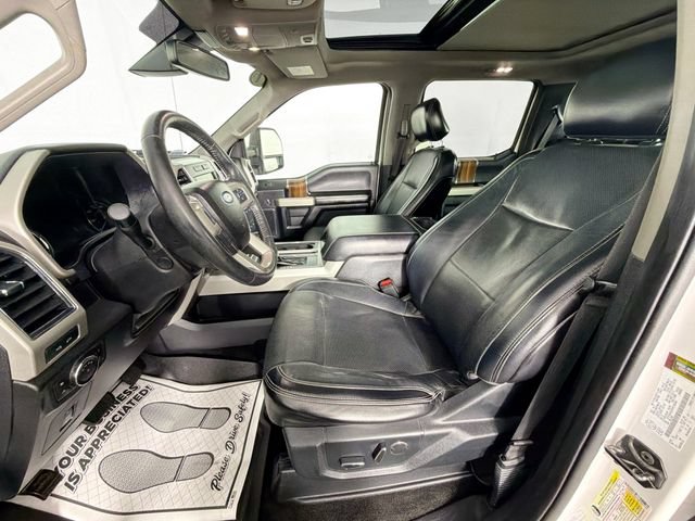 Used 2017 Ford F150 Lariat w/ Equipment Group 502A Luxury AWD/4WD image 21