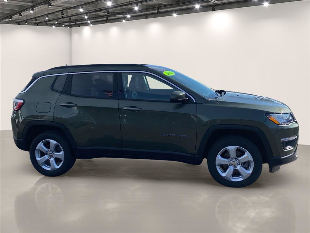 Used 2021 Jeep Compass Latitude w/ Convenience Group AWD/4WD image 8