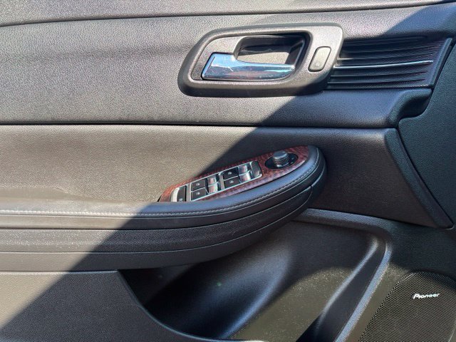 Used 2013 Chevrolet Malibu LT FWD image 23