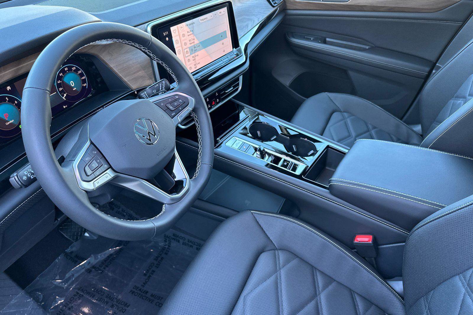 New 2026 Volkswagen Atlas SE image 9