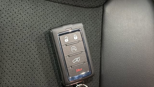 New 2026 Jeep Grand Cherokee Altitude AWD/4WD image 40