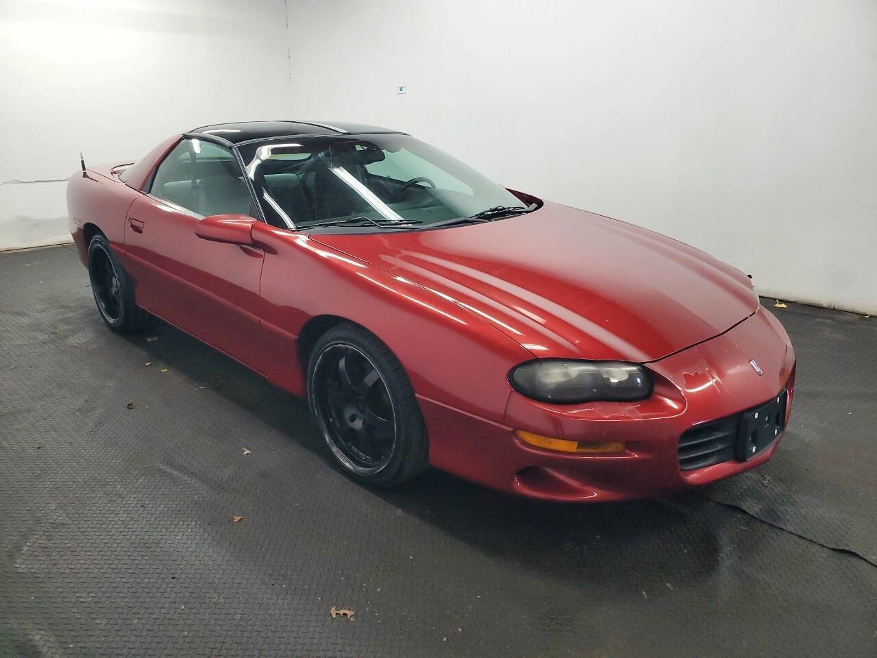 Used 1998 Chevrolet Camaro LT w/ Preferred Equipment Group 2 image 3