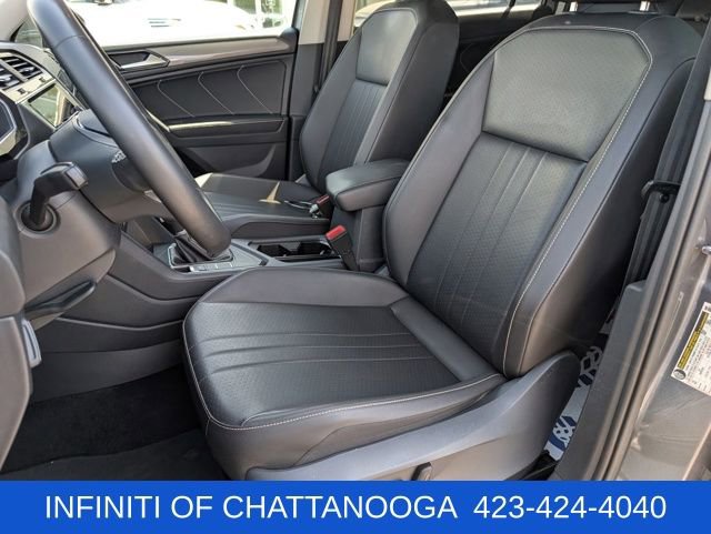 Used 2022 Volkswagen Tiguan SE FWD image 5