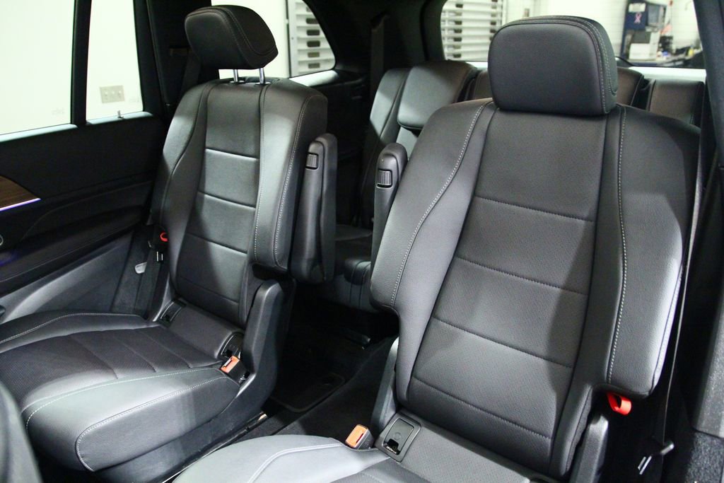 Certified 2025 Mercedes-Benz GLS 450 4MATIC image 30