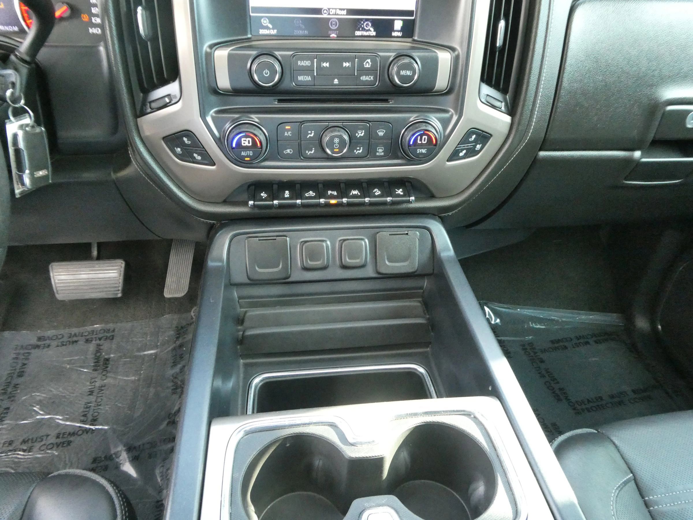 Used 2016 GMC Sierra 1500 Denali w/ Enhanced Driver Alert Package AWD/4WD image 25