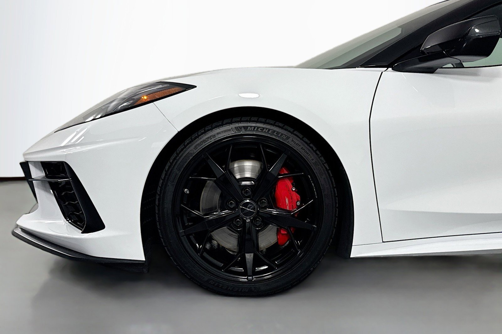 Used 2022 Chevrolet Corvette Stingray Premium Conv w/ Z51 Performance Package RWD image 12