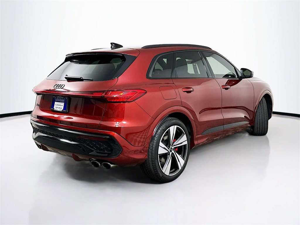 New 2025 Audi SQ5 Prestige image 7