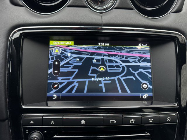 Used 2017 Jaguar XJ L Portfolio image 38