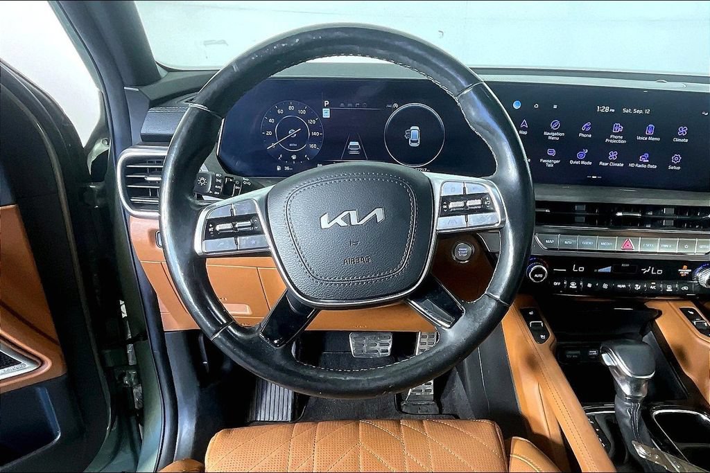 Used 2023 Kia Telluride SX X-Pro AWD/4WD image 6
