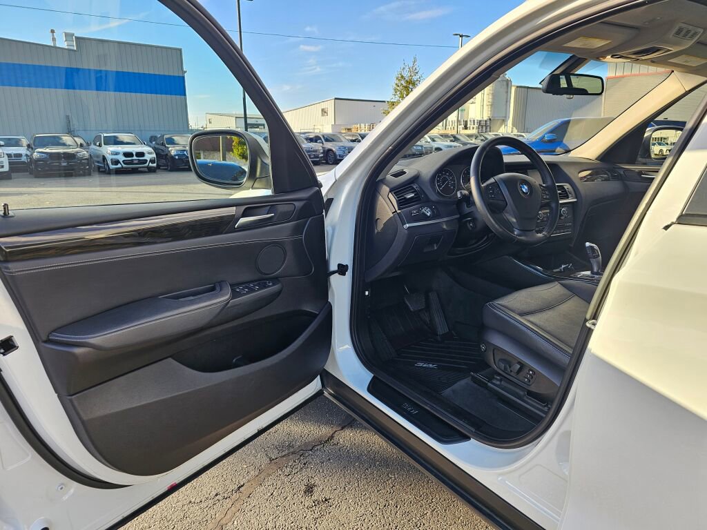 Used 2013 BMW X3 xDrive28i AWD/4WD image 21