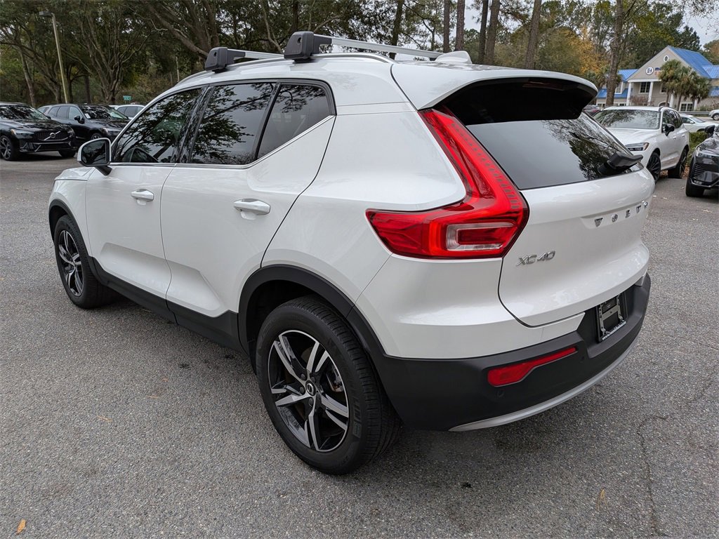 Certified 2024 Volvo XC40 B5 Core image 6