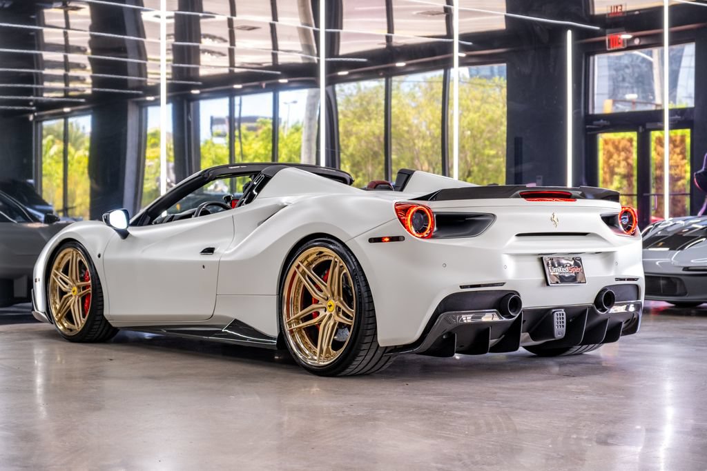 Used 2018 Ferrari 488 Spider RWD image 17
