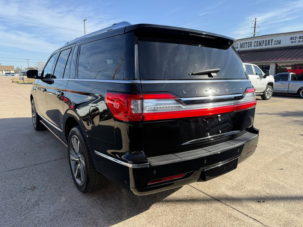 Used 2018 Lincoln Navigator L Reserve w/ Technology Package image 5