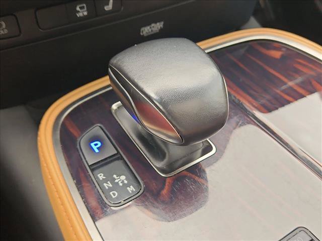 Used 2023 Lexus LS 500 w/ Interior Upgrade Package RWD image 12