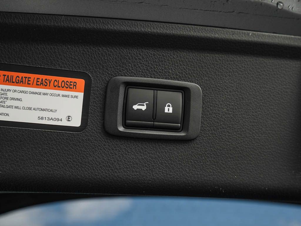 New 2026 Mitsubishi Eclipse Cross SEL AWD/4WD image 9
