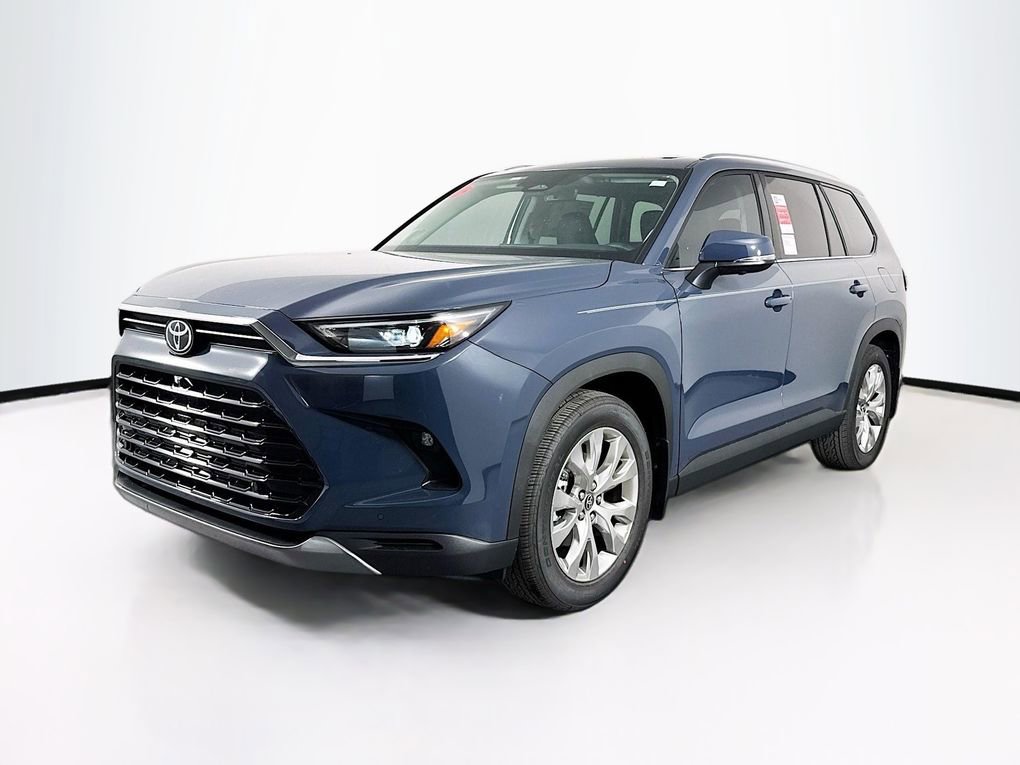 New 2026 Toyota Grand Highlander Limited image 3