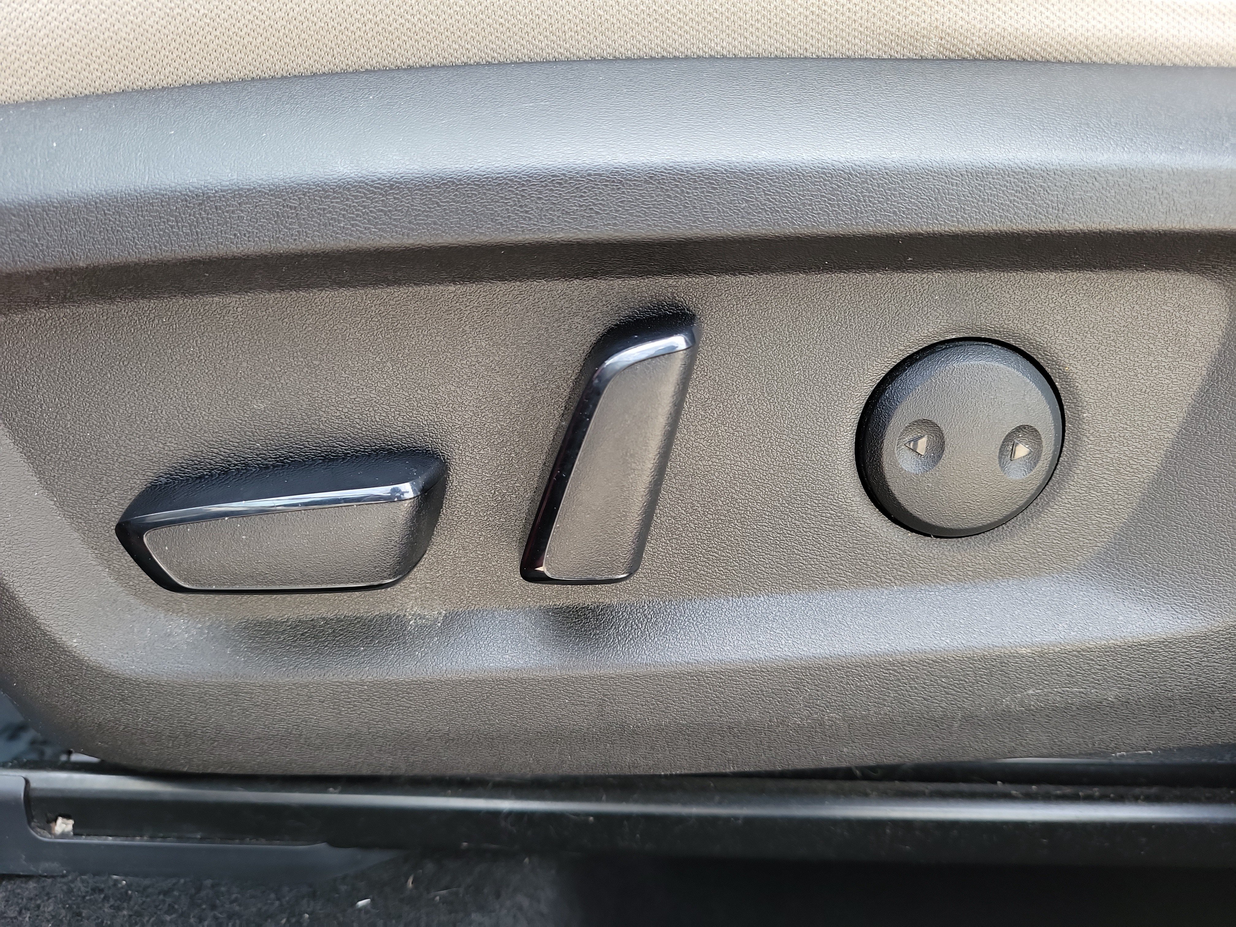 Certified 2021 Nissan Rogue SV FWD image 17