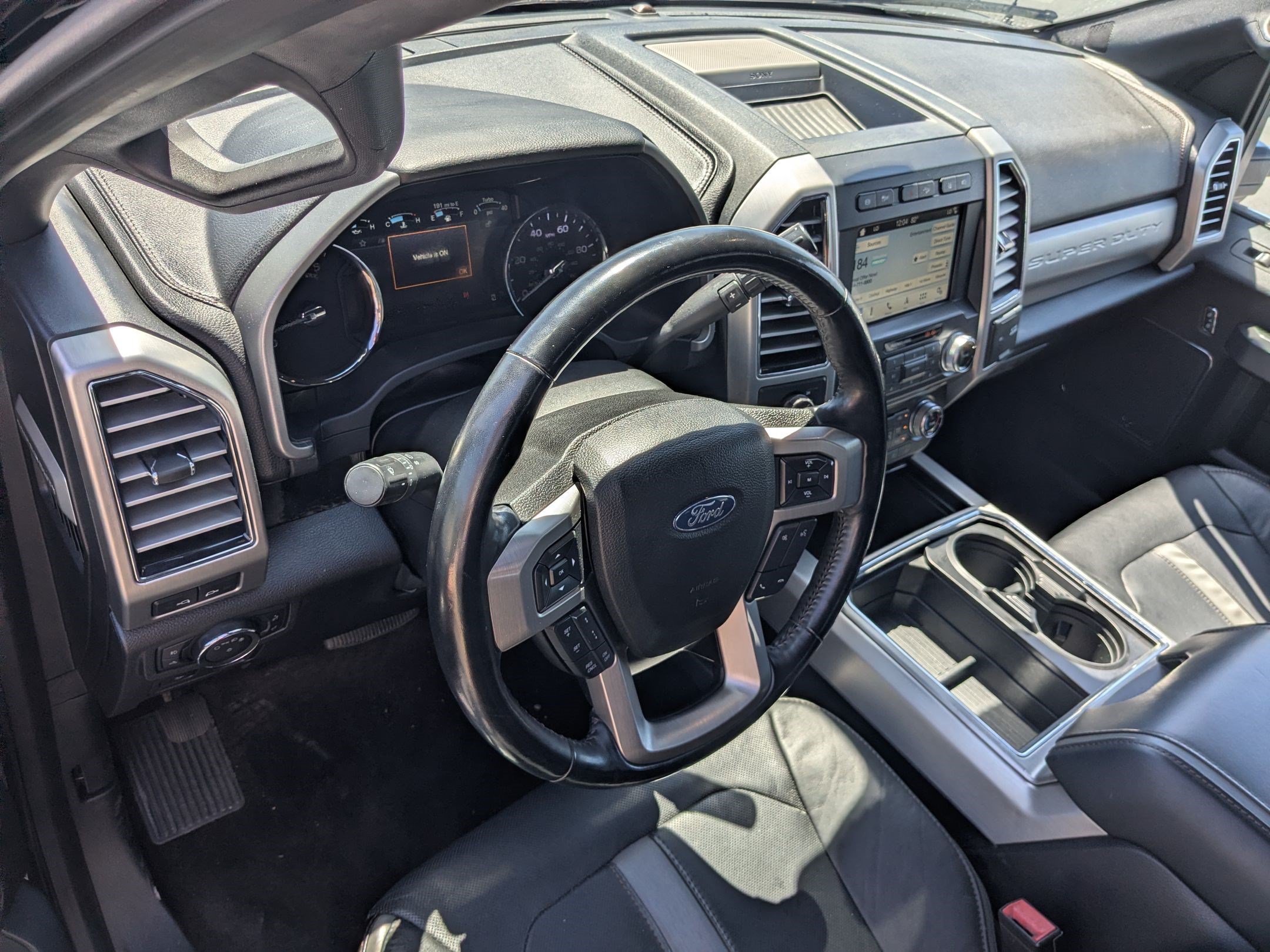 Used 2018 Ford F250 Platinum w/ Platinum Ultimate Package AWD/4WD image 16