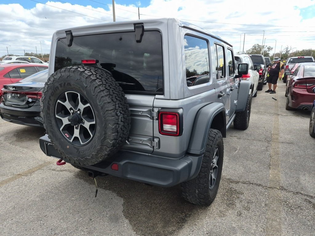 Used 2018 Jeep Wrangler Unlimited Rubicon image 2