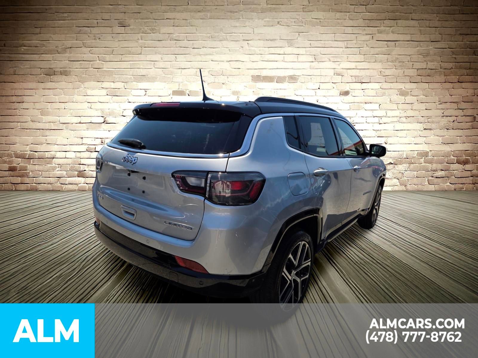 Used 2024 Jeep Compass Limited w/ Elite Group image 13