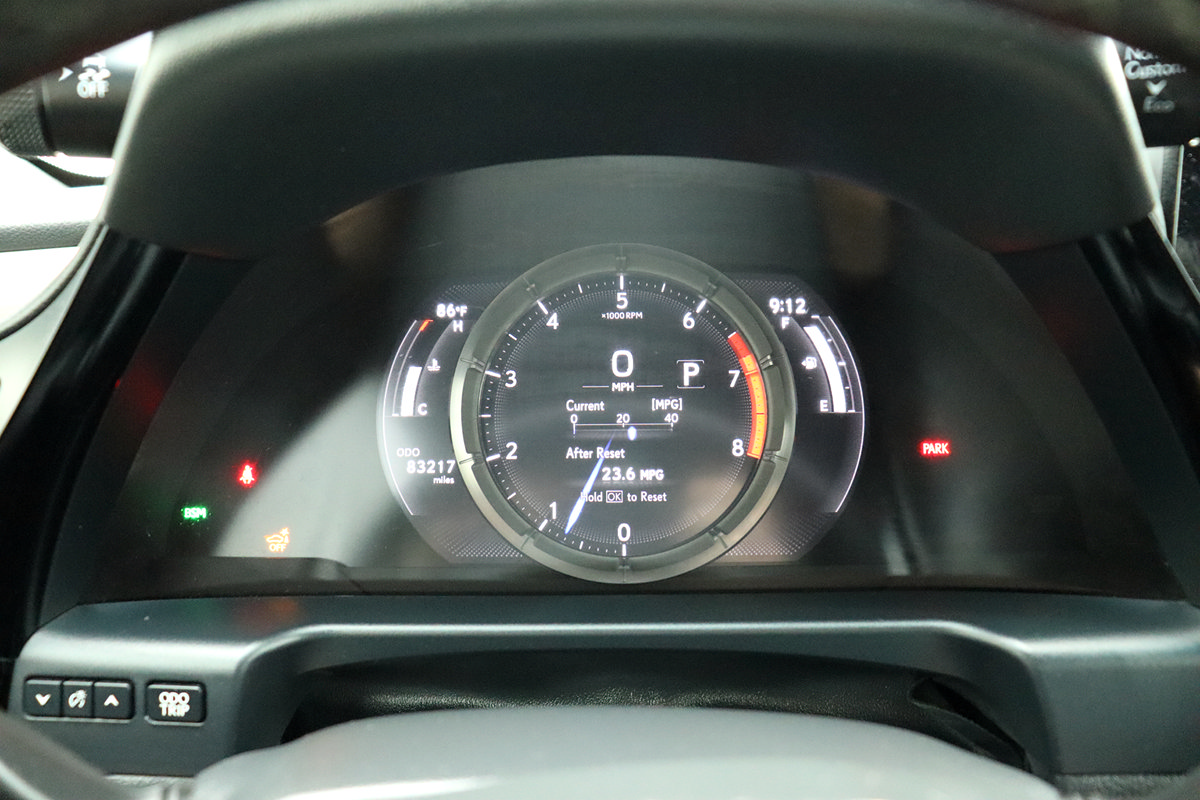 Used 2023 Lexus ES 350 F Sport w/ Accessory Package (Z2) FWD image 29