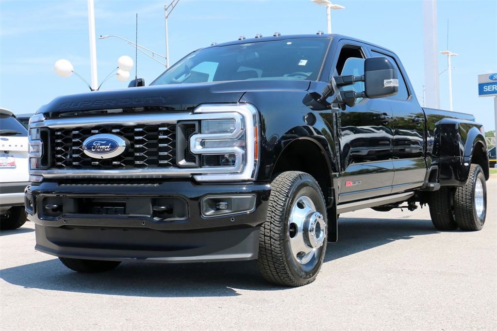 New 2026 Ford F350 Platinum