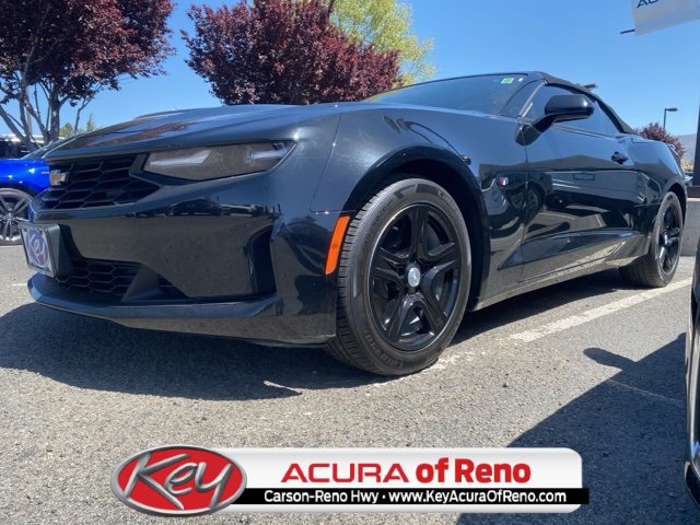 Used 2023 Chevrolet Camaro LT image 1